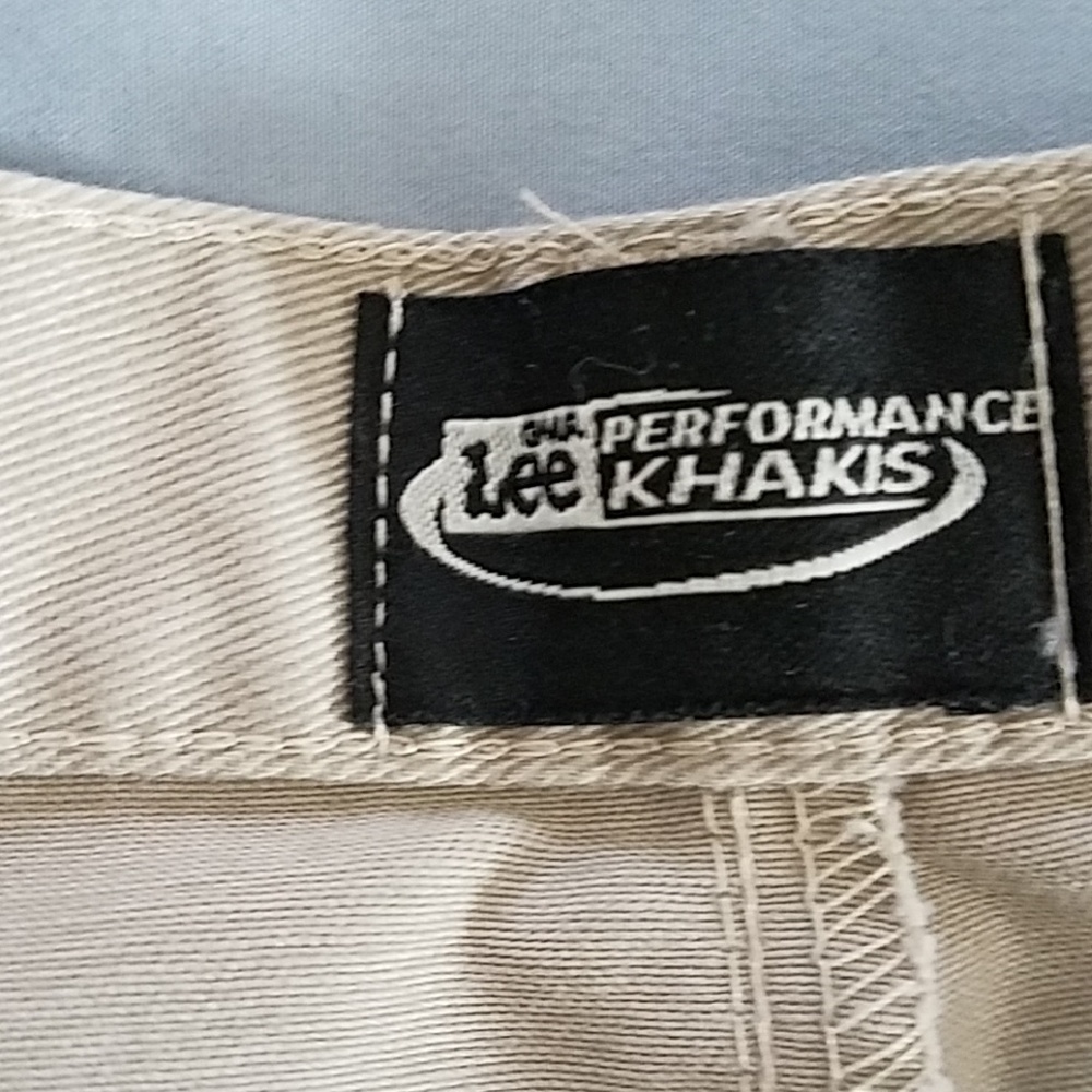 LEE PERFORMANCE KHAKIS. SIZE 8M - Picture 3 of 7